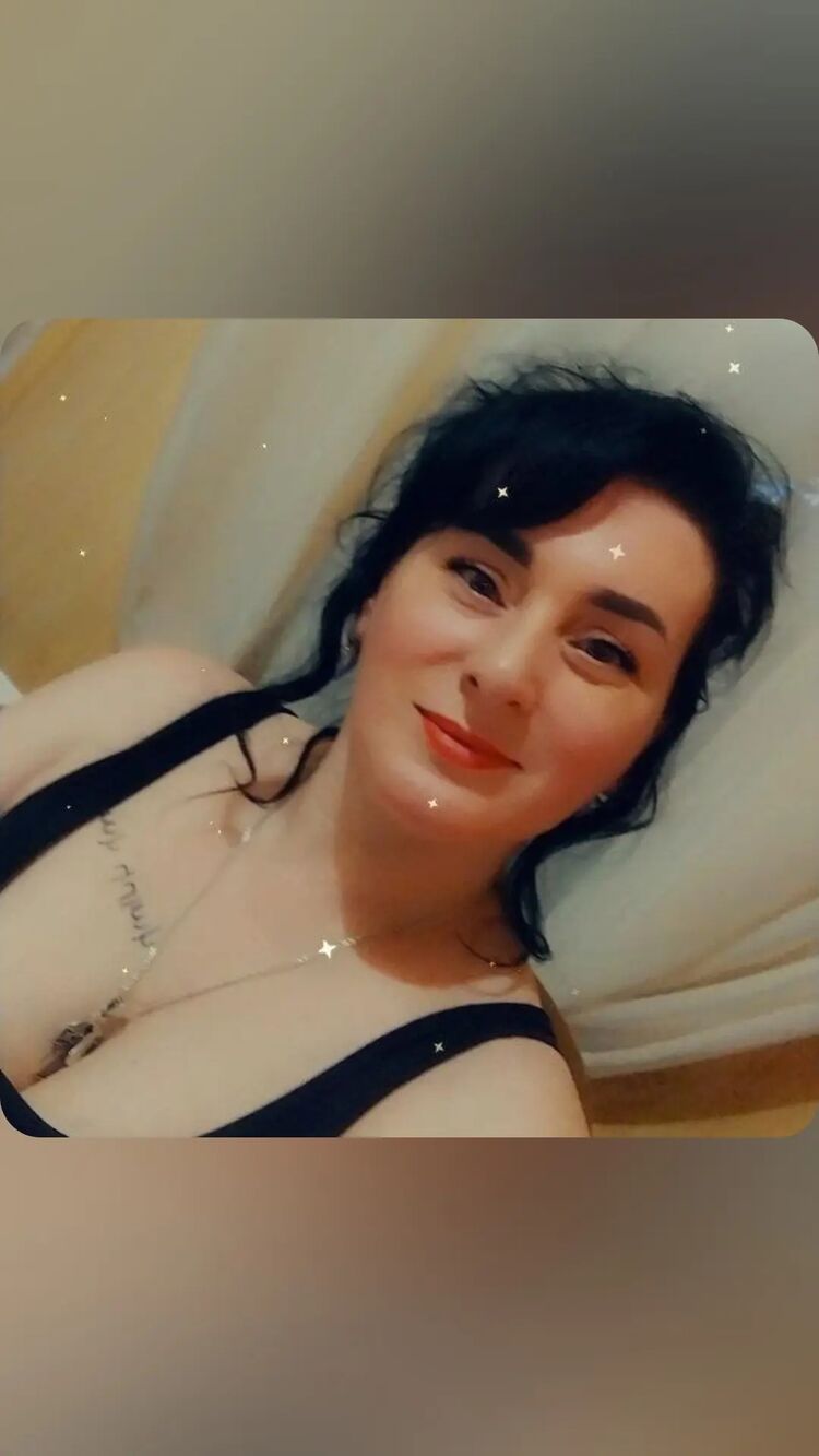  46056068  , 42 ,    