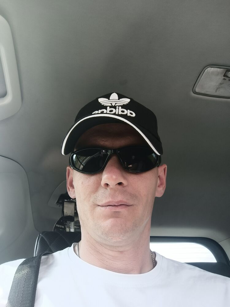  49101718  , 40 ,    