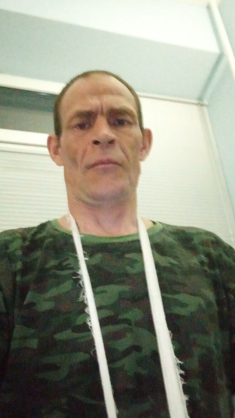  41283798  , 42 ,    