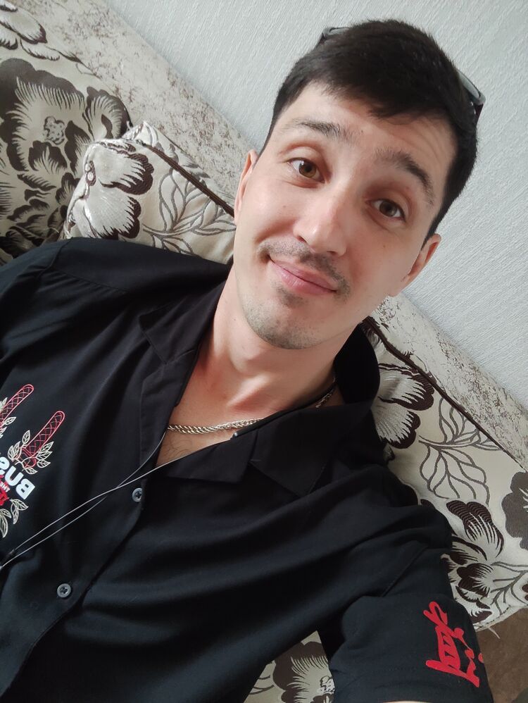  43177628  , 31 ,    