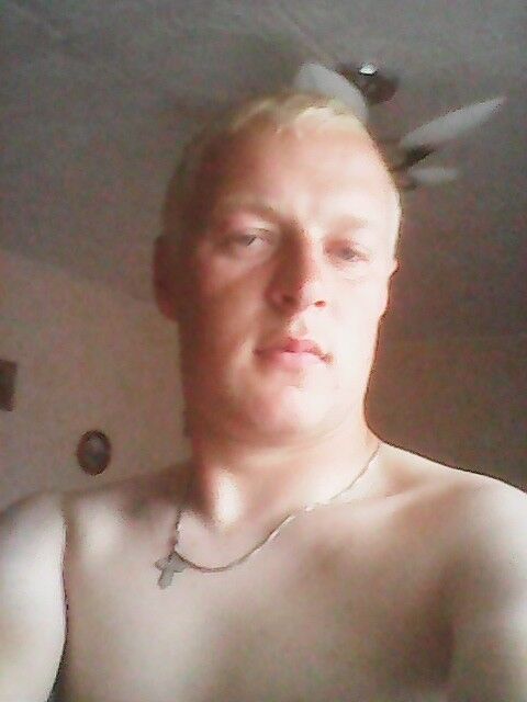  10223188  , 33 ,    