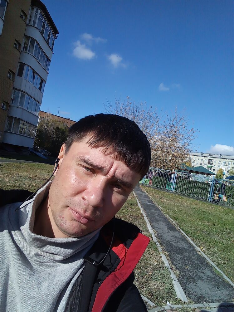  29739458  Aleks, 37 ,    