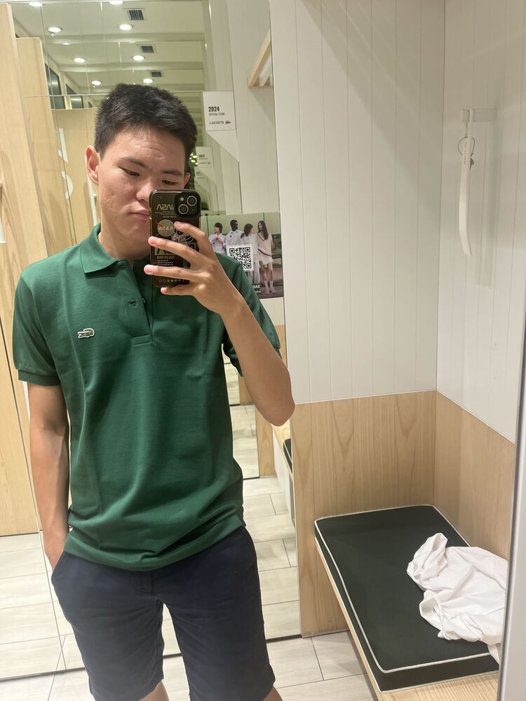  44370598  Vizit, 1 ,    