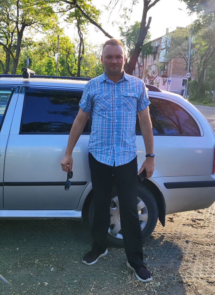  43793018  , 44 ,    --