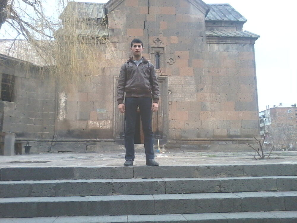  5809268  Karen, 42 ,    