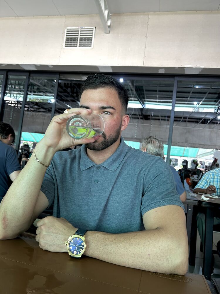  49747888  Mateus, 25 ,    City Of Westminster