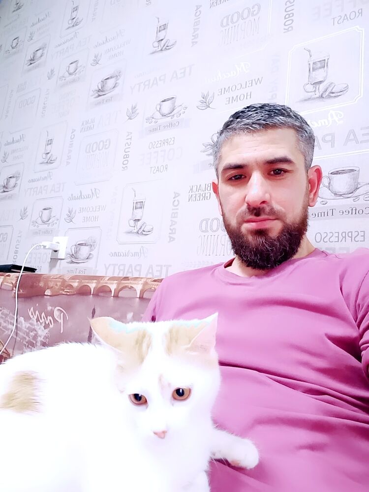  ,   Aziz, 41 ,   ,   , c , 