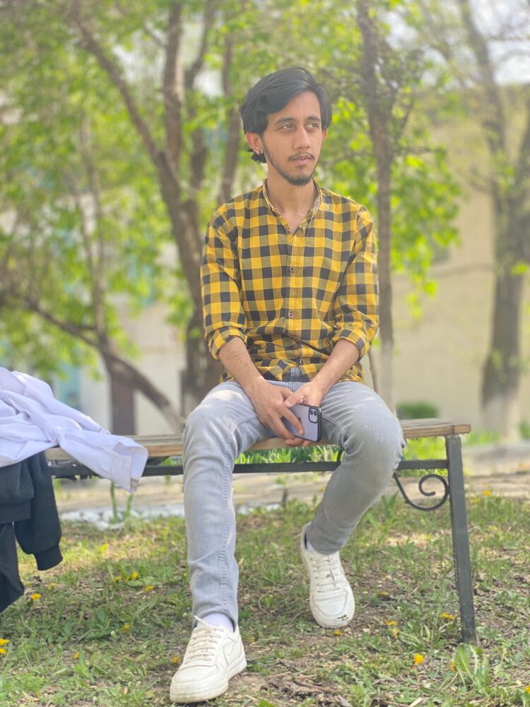  52694848  Ahmed, 26 ,    