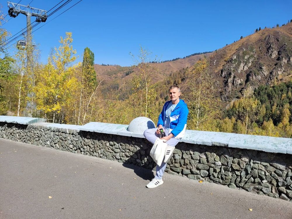  ,   Andrey, 47 ,   ,   