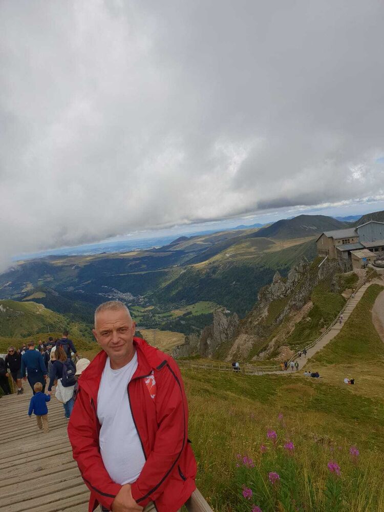  ,   Pavel, 52 ,   ,   