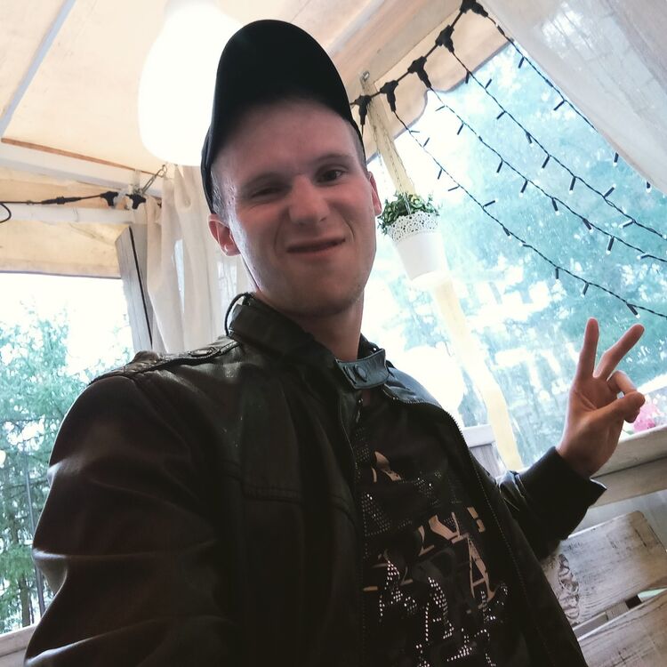  ,   Vladislav, 34 ,   