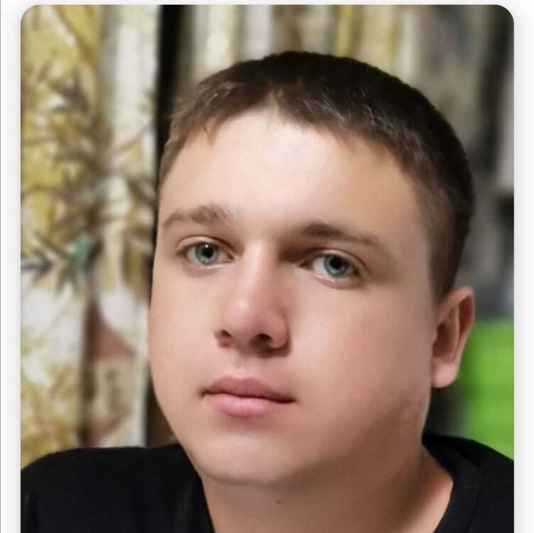  53072808  , 41 ,    