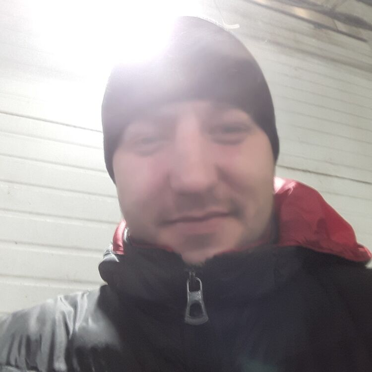  18158548  Vitek, 35 ,    