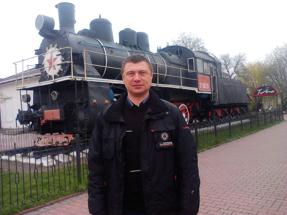  ,   Nick, 54 ,   ,   , c 