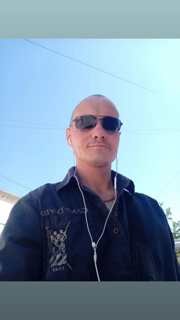  ,   Ruslan, 35 ,  