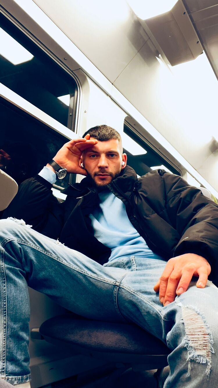  Palais-Bourbon,   Nico, 33 ,   ,   