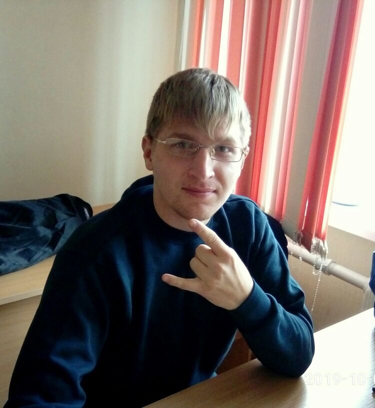  19886078  Kirill, 28 ,    