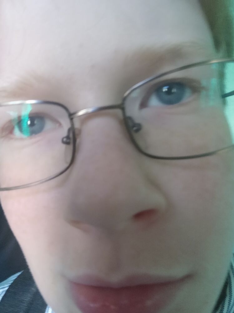  27030768  , 22 ,    