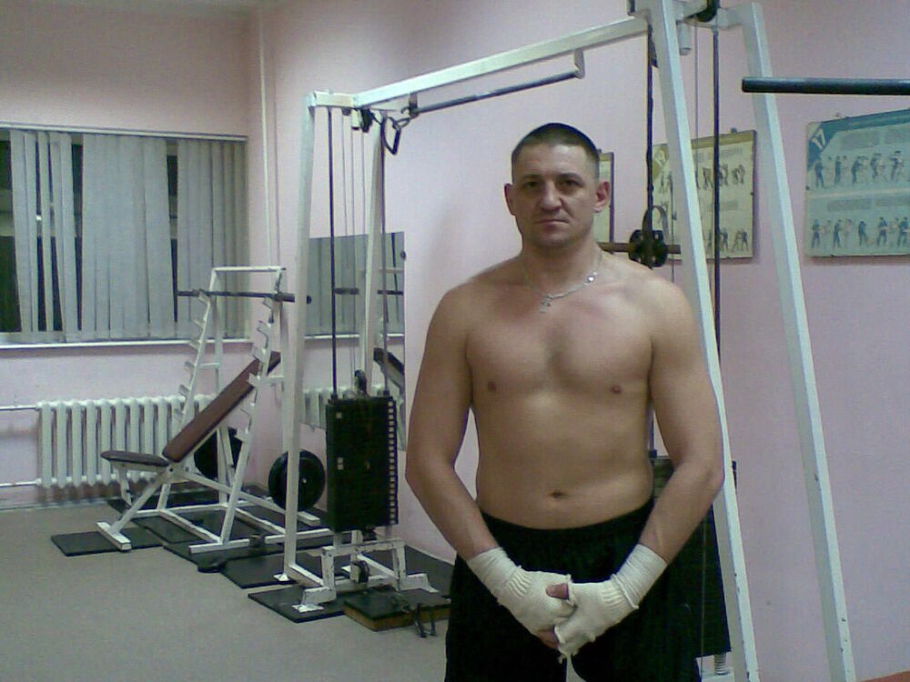  28493718  , 46 ,    