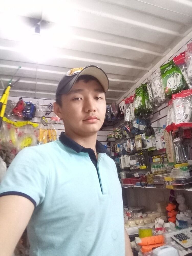  ,   AKILBEK, 29 ,  