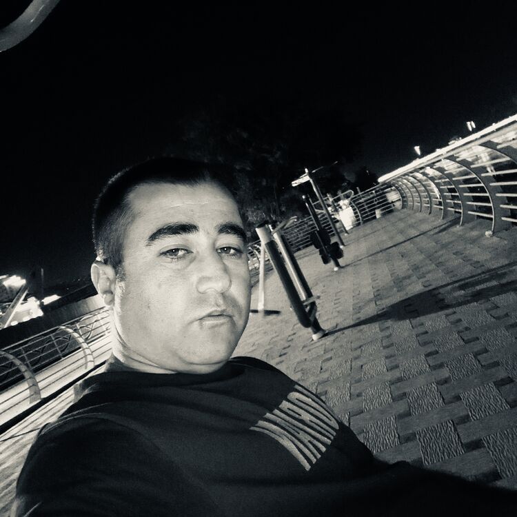  53041448  , 35 ,    
