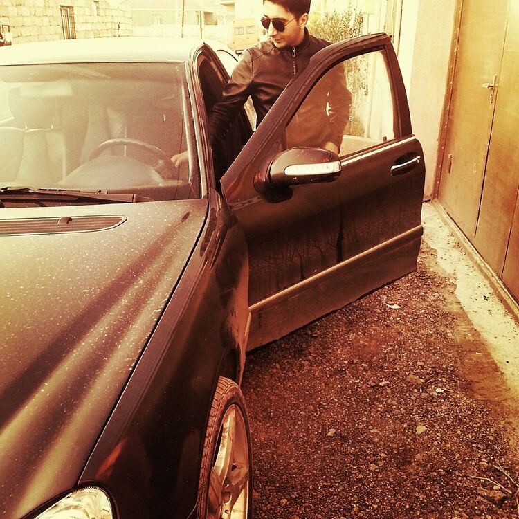  9909318  Tamerlan, 35 ,    