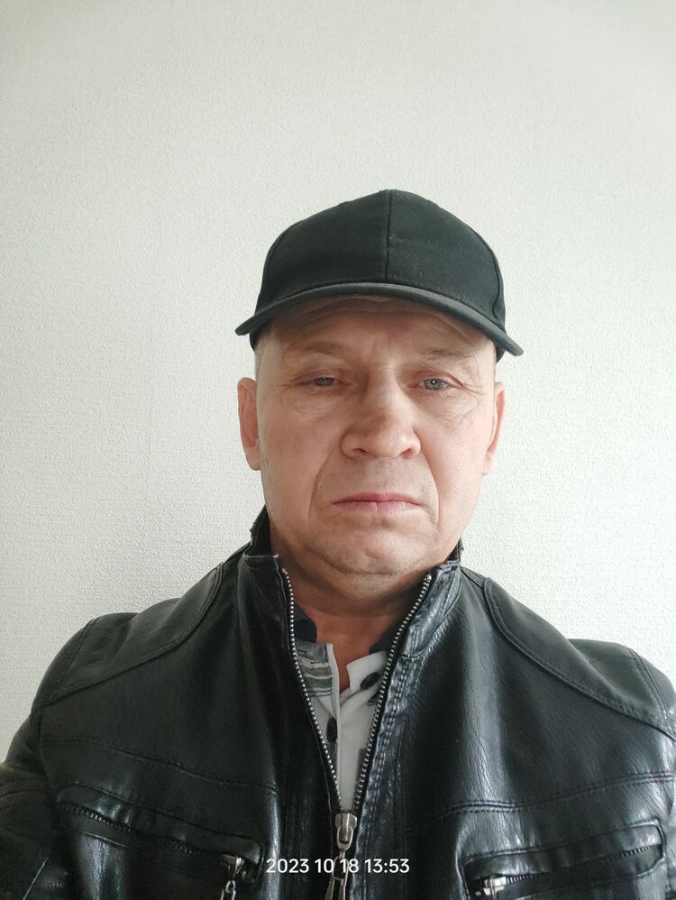 38587328  , 49 ,    