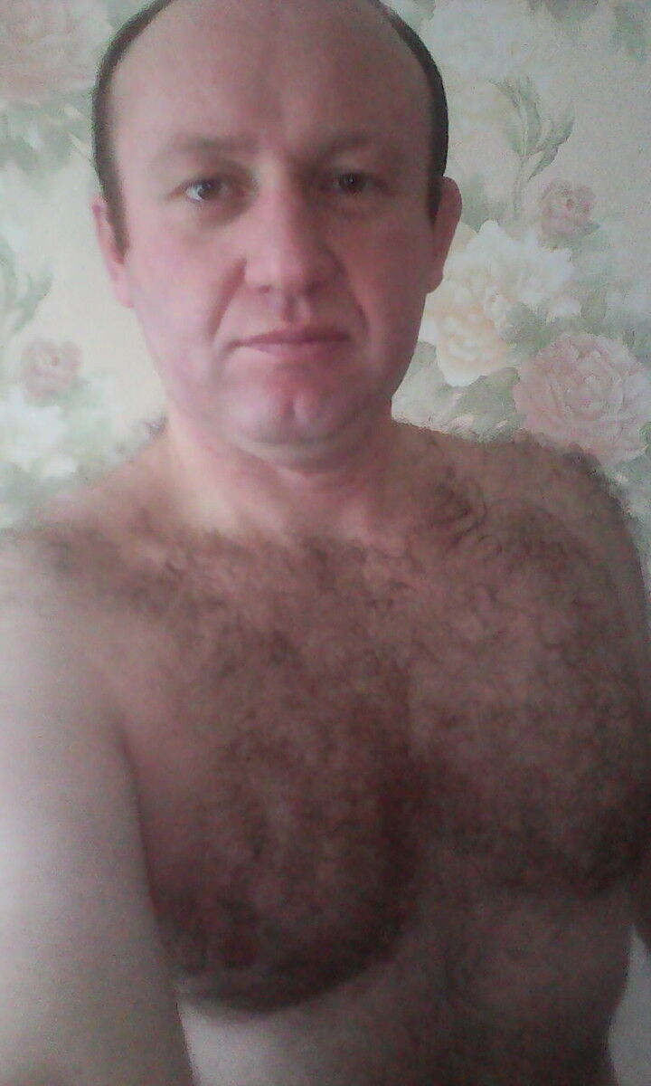  8607438  Giorgi, 42 ,    