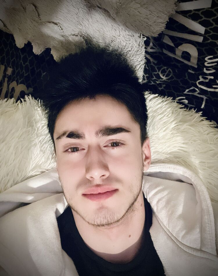  53793258  Noxi, 22 ,    -