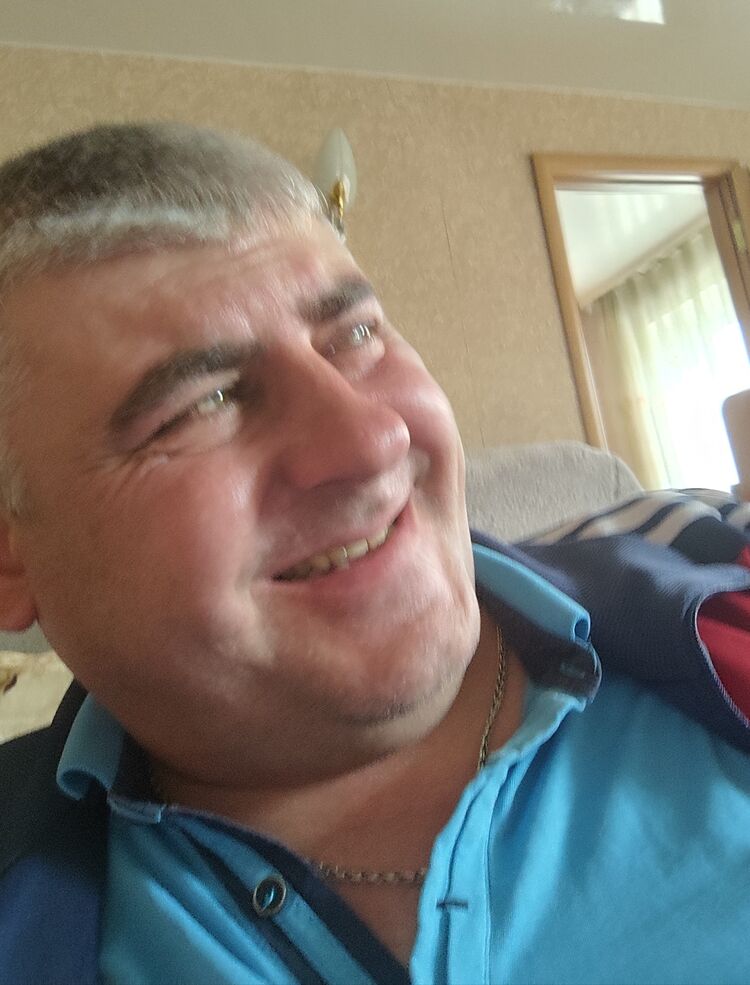  53349558  , 38 ,    -