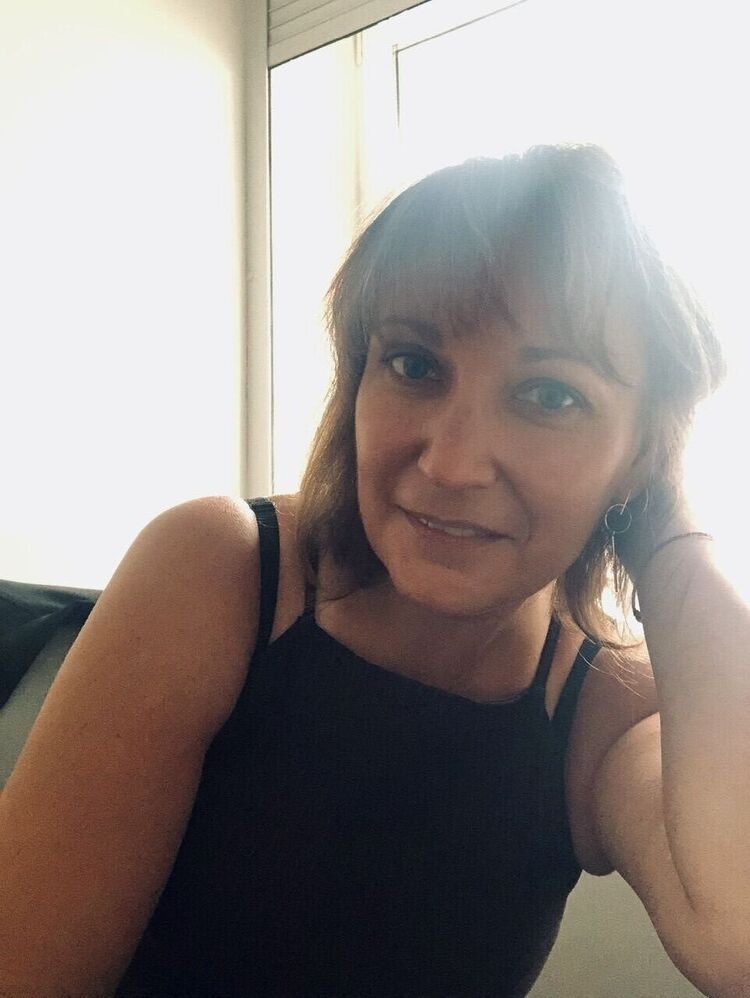  53754438  Helennnn, 40 ,    