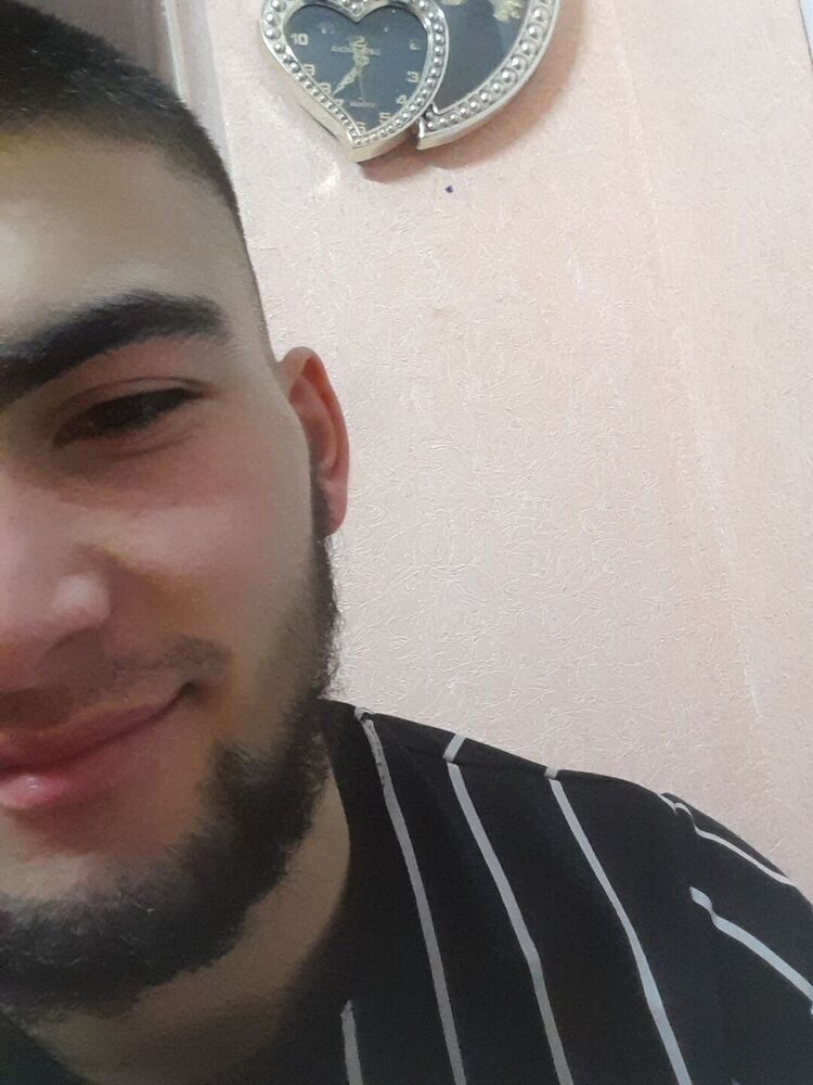  33711848  , 25 ,    