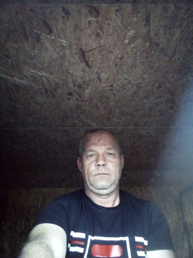  30404688  , 44 ,     