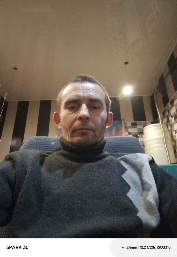  49163278  , 40 ,    