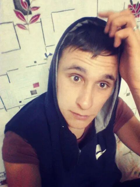  37555948  , 34 ,    