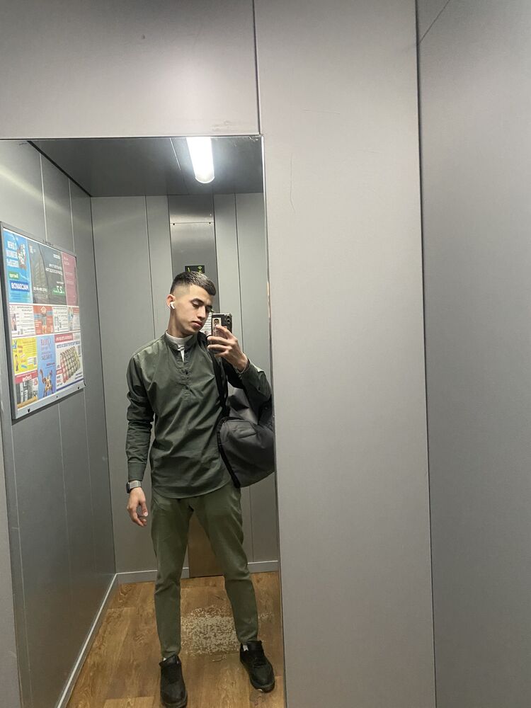  34475848  , 24 ,    