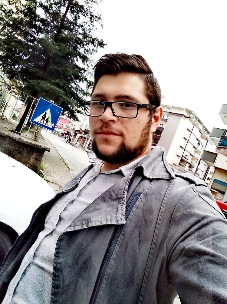  Kadikoy,   Mucahid, 29 ,   ,   , c 
