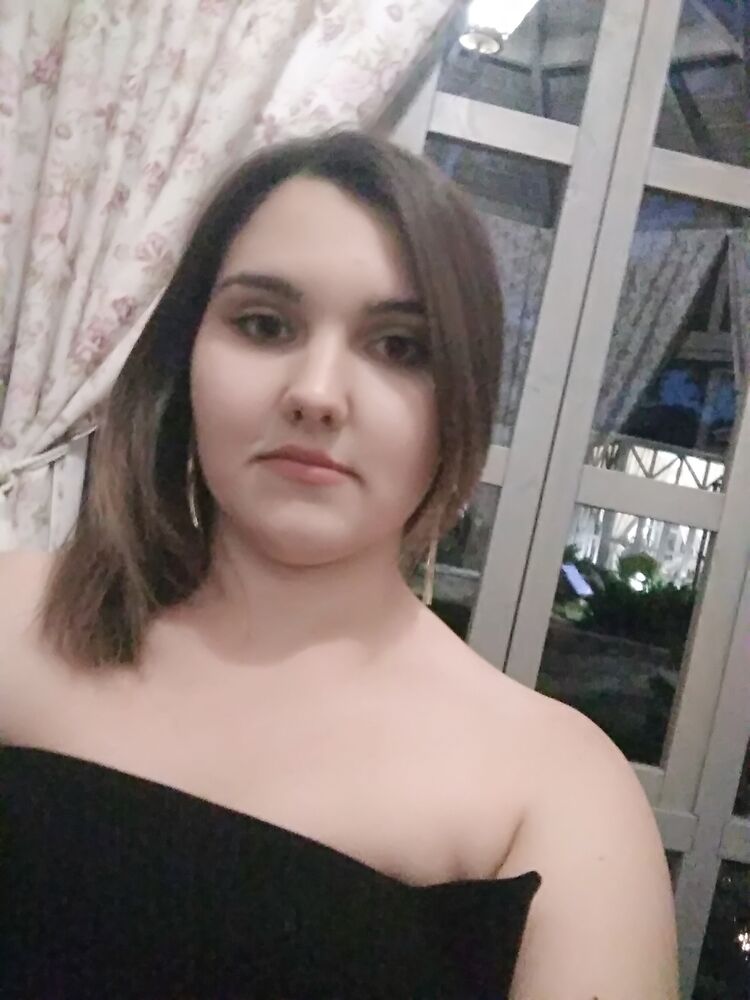  33046028  , 28 ,    --