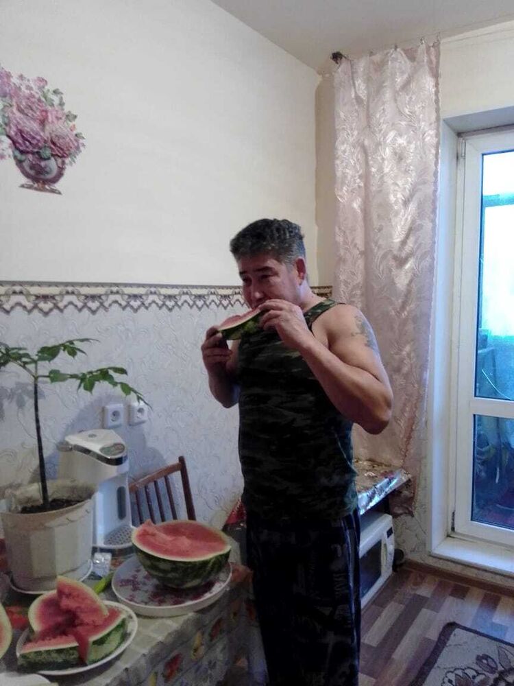  40097808  , 51 ,    