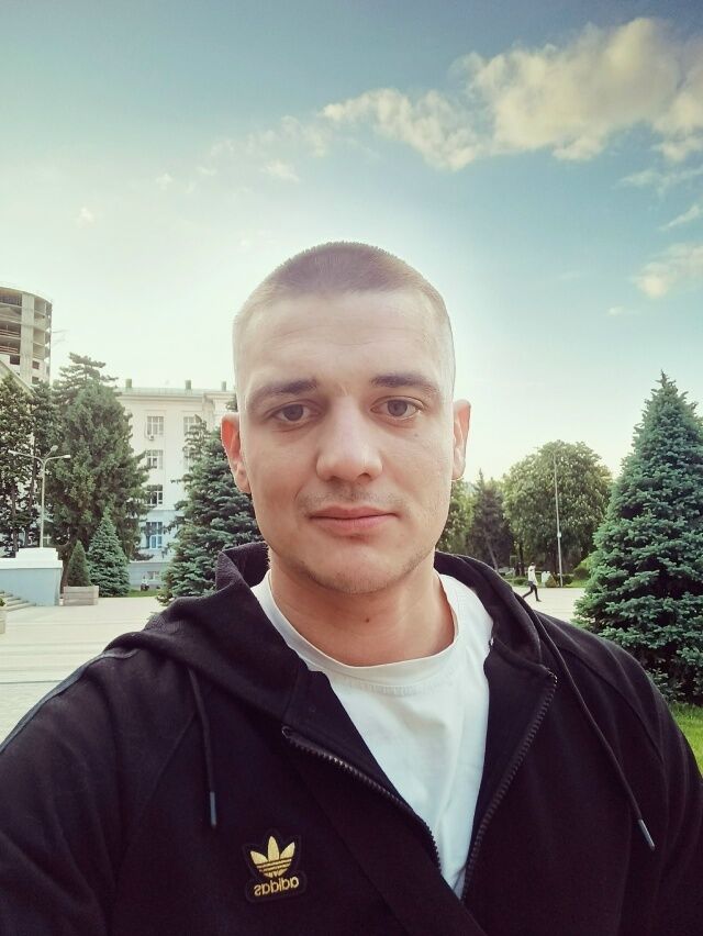  53853978  , 29 ,    --