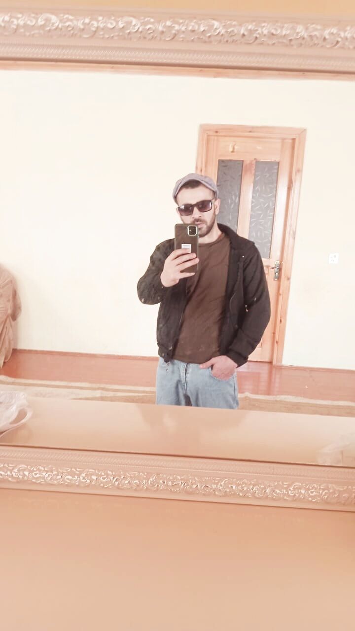  44155398  Ramil, 31 ,    
