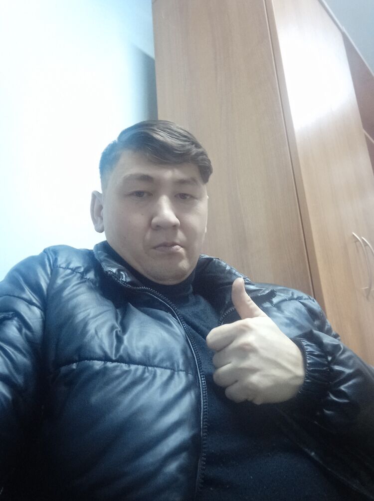  46062378  , 34 ,    