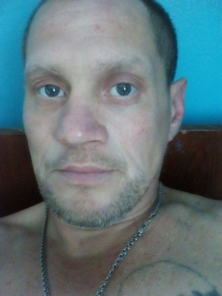  9761948  , 52 ,    