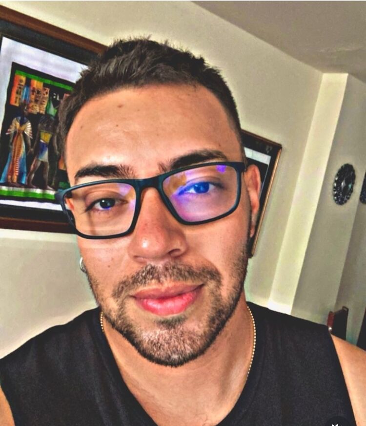  50537088  Rubben Diaz, 47 ,    