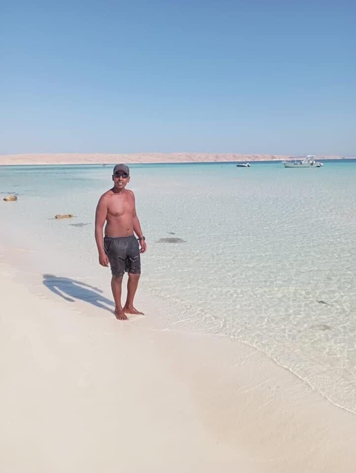  40616278  , 35 ,    Al Ghardaqah