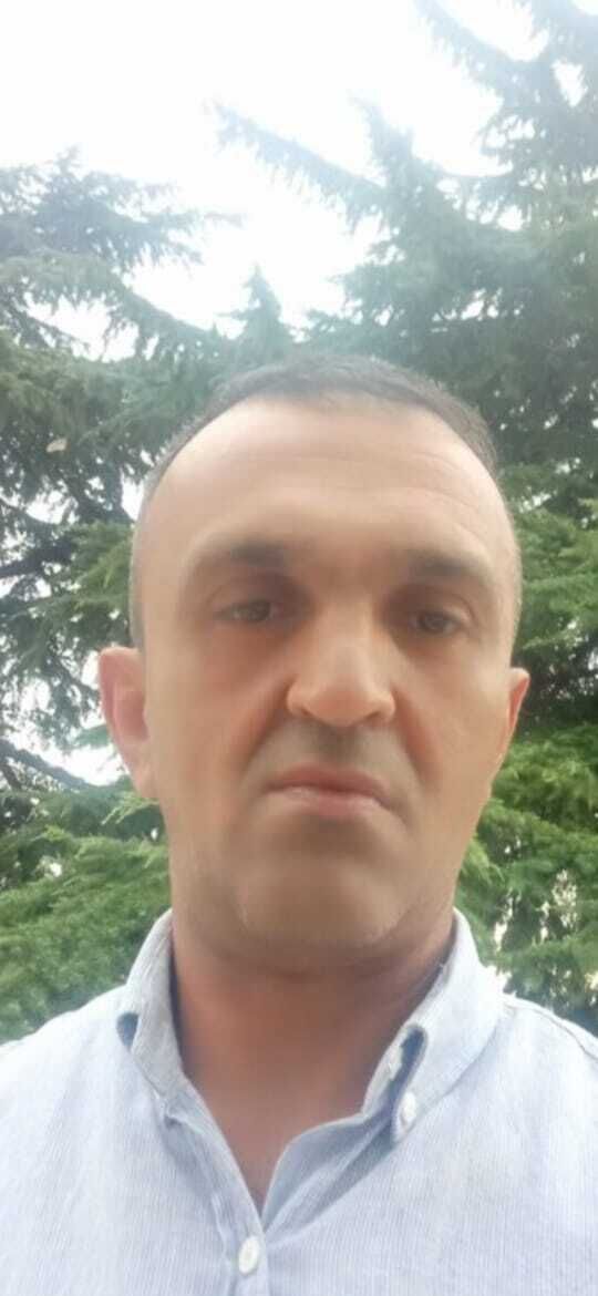  52800448  Samir, 39 ,    
