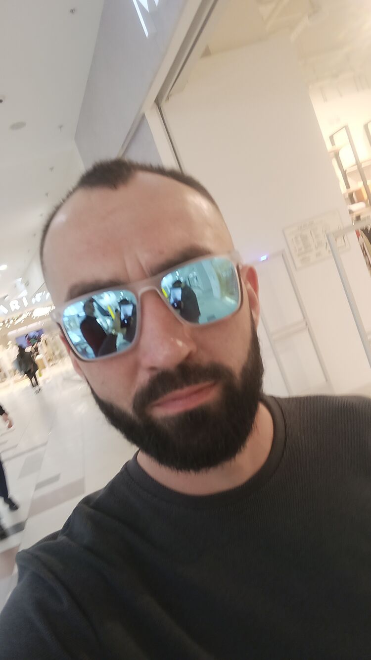  52261448  , 33 ,    