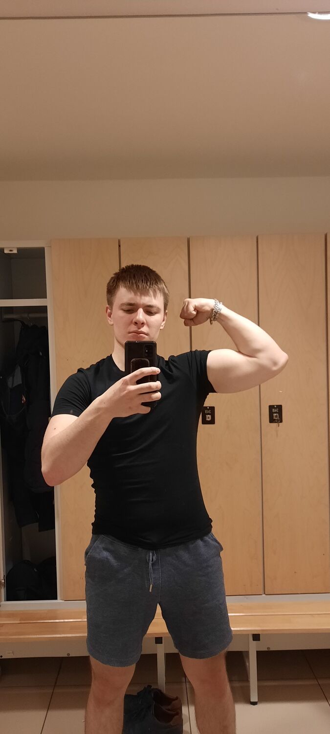 ���� 27252098 ����� Kirill, 24 ����, ���� ���������� � �����-����������