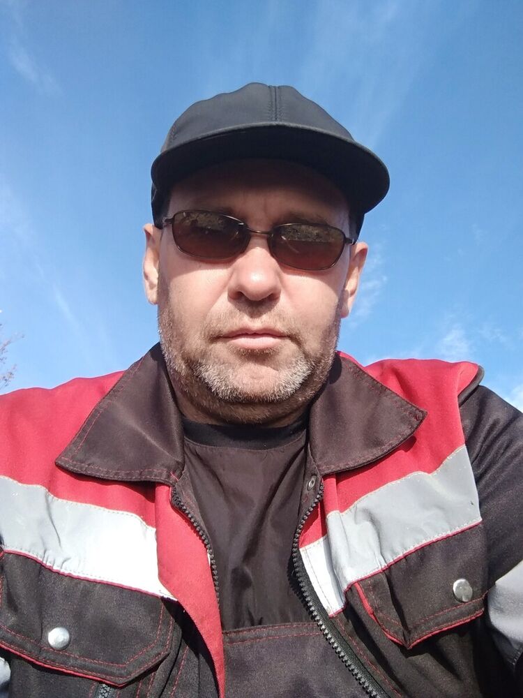  21864068  , 52 ,    