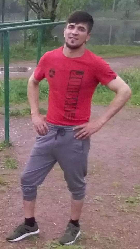  ,   Ali, 33 ,   , 